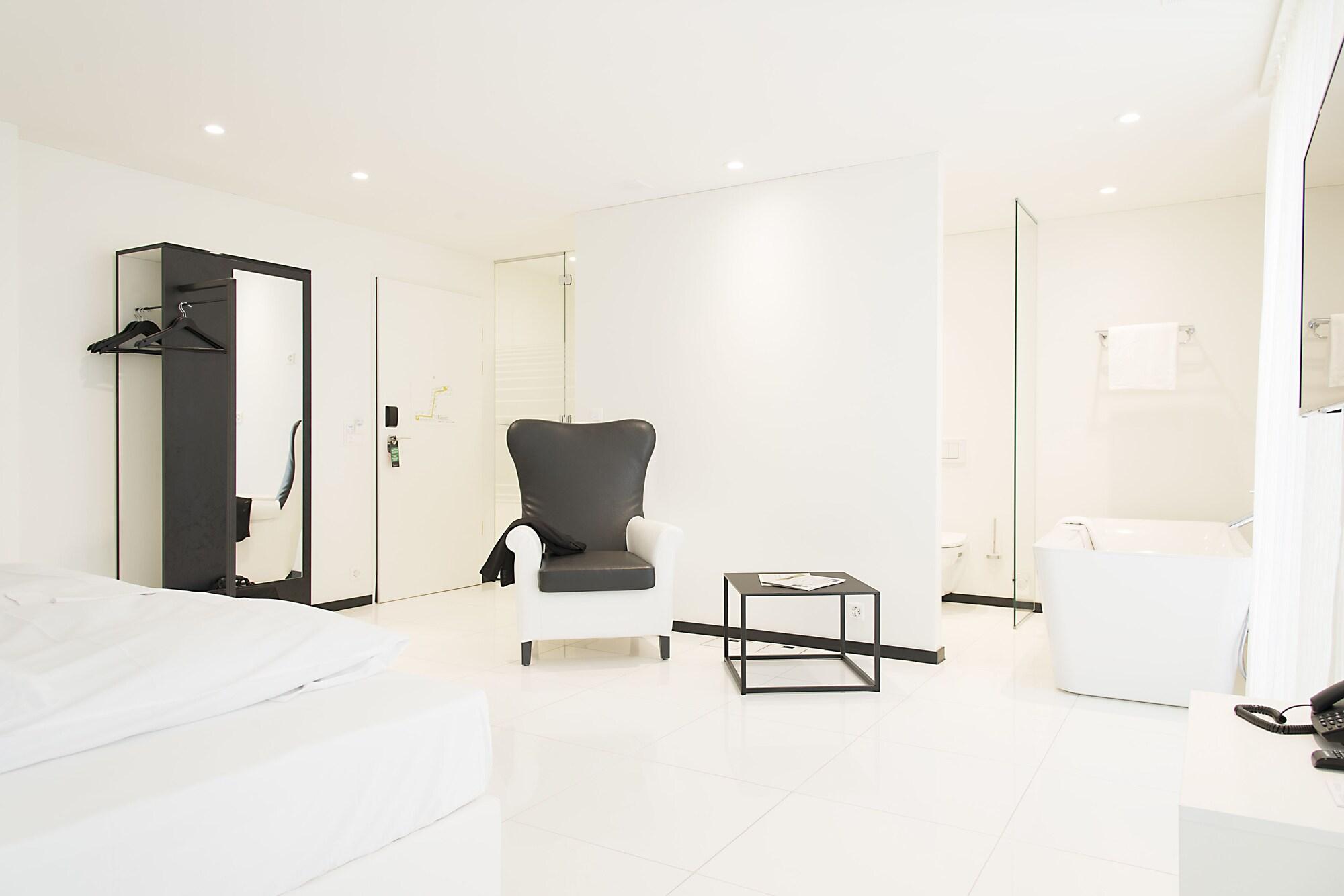 Residence Thessoni Home Zurich -Self Checkin -No Restaurants-Short&Longstay Regensdorf Exteriér fotografie